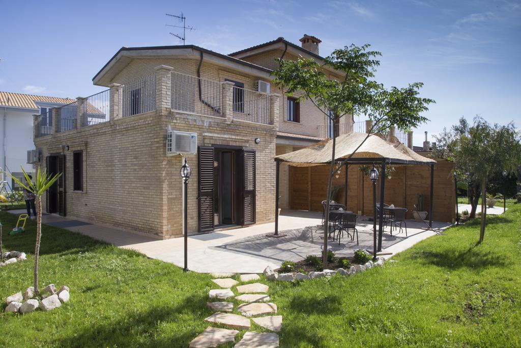 Villa Saraceni Vasto Exterior foto